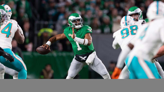 jalen hurts miami dolphins kelly green